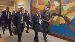 Российско-американские переговоры в узком составе завершились, 01:13 16 августа 2025 года