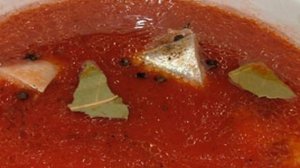 Жареная рыба в томатном соусе