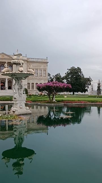 Дворец Долмабахче, Парк, Стамбул, Турция (Dolmabahche Palace, Park, Istanbul, Turkey)