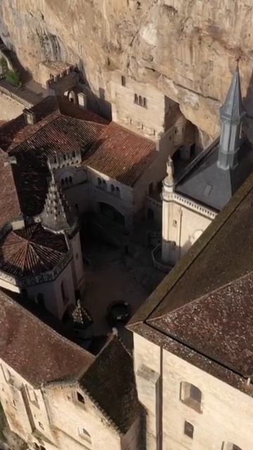 Рокамадур, Франция 🇫🇷 France Морис Равель #франция #путешествие #музыка смотреть онлайн