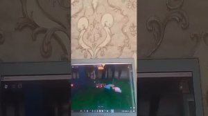 играю в роблокс с другом