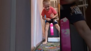 VID_20250816_193958.mp4