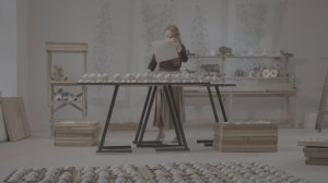 Зинаида Юсова за работой над созданием коллекции