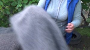89507716355 Тёплые, пуховые платочки и косынка из щипанного козьего пуха. Прослужат вам долгие годы.