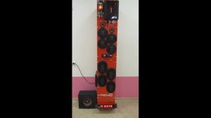 Бумбокс для гаража со всеми наворотами высотой 2 метра.