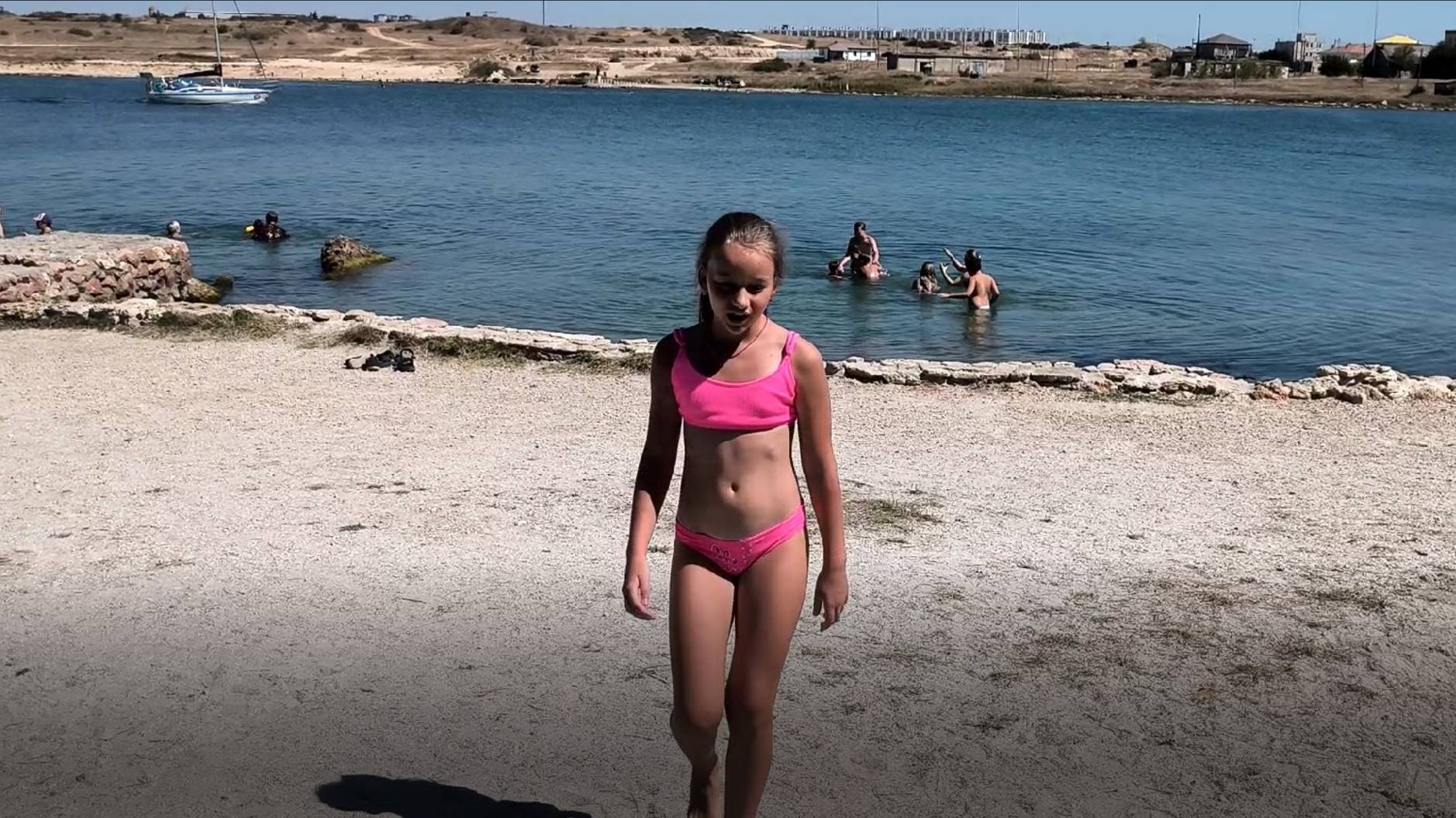 Дикий пляж. Севастополь