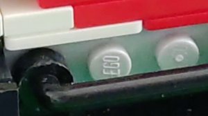 Лего анимация гонщица ездит на спорткаре