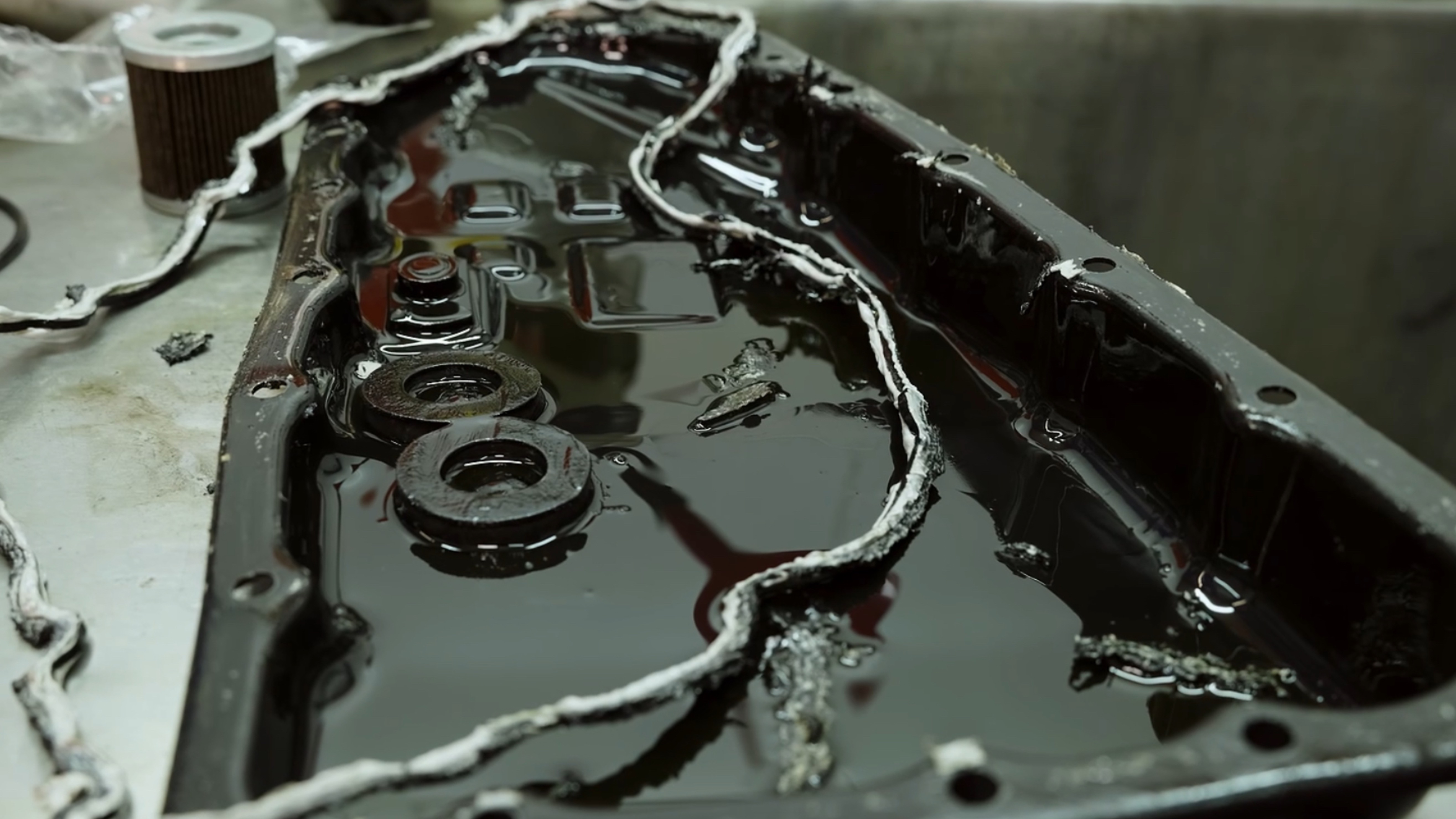 Mitsubishi Outlander, 2012 г. — полная замена масла в вариаторе (CVT) JF011E. смотреть онлайн