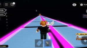 играем с Алиной кисс в Роблокс