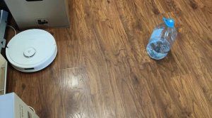 Движение вдоль стен и предметов Roborock Qrevo C