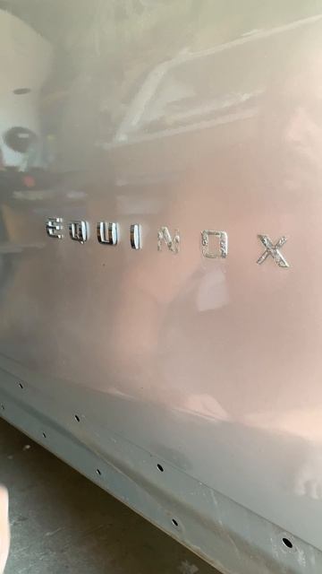 Снятие эмблемы с двери Шевроле Эквинокс леской для рыбалки. Chevy equinox смотреть онлайн