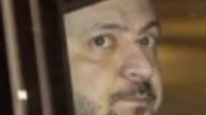 Зеленский спрятался в лимузине Путина и Трампа на Аляске