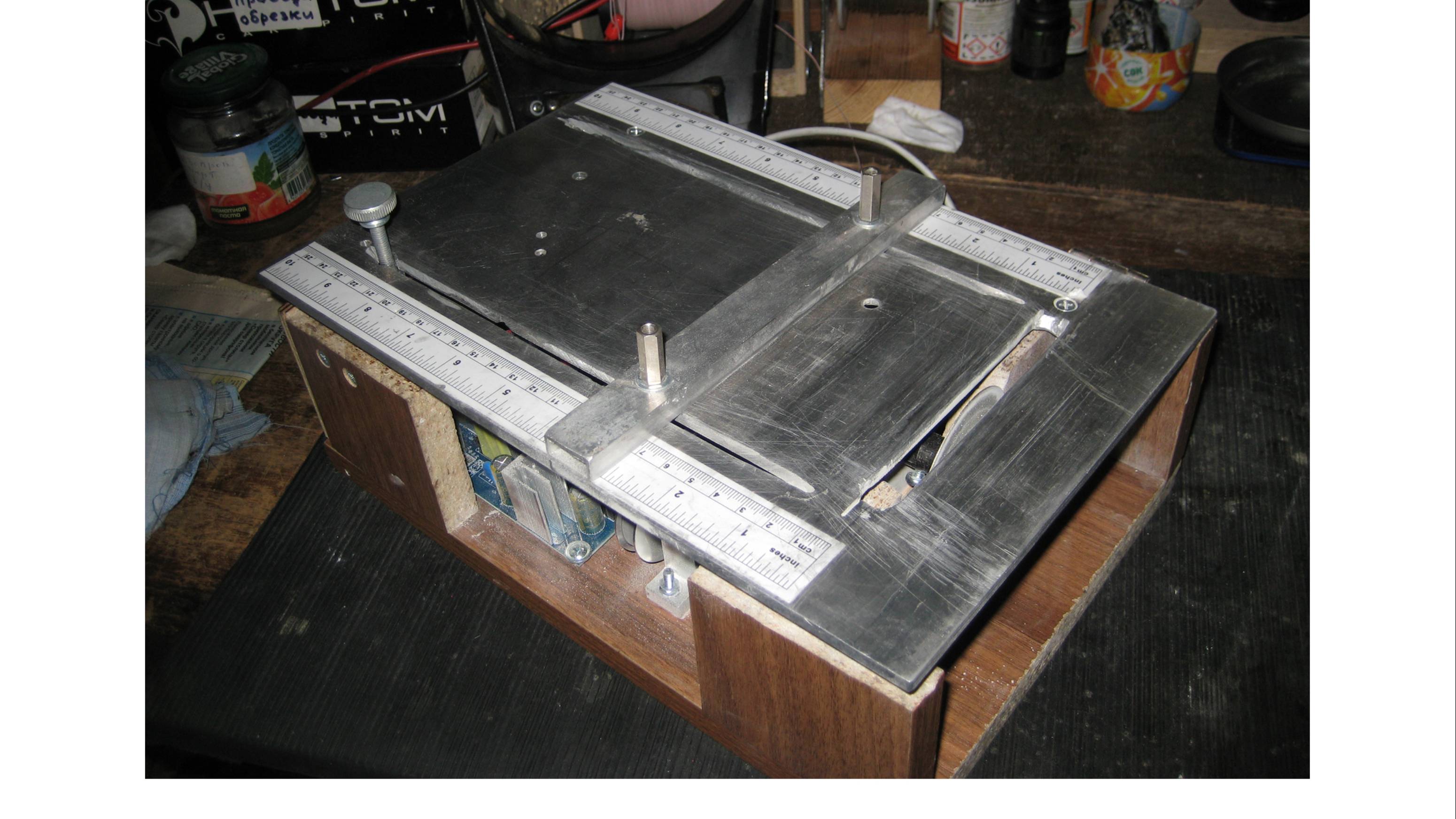 Станок для резки стеклотекстолита на 895 моторе смотреть онлайн