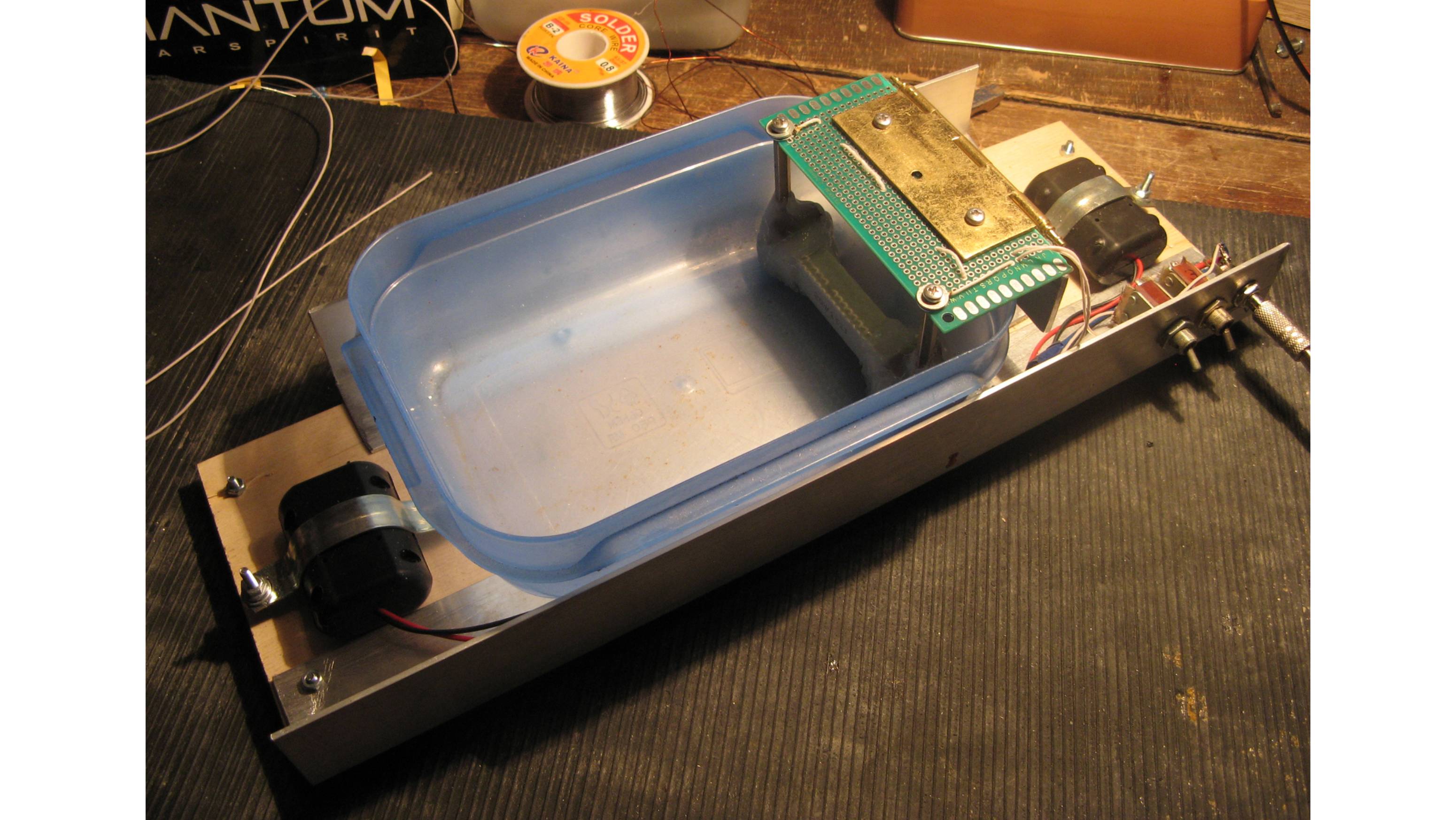 Устройство для ускорения травления плат смотреть онлайн