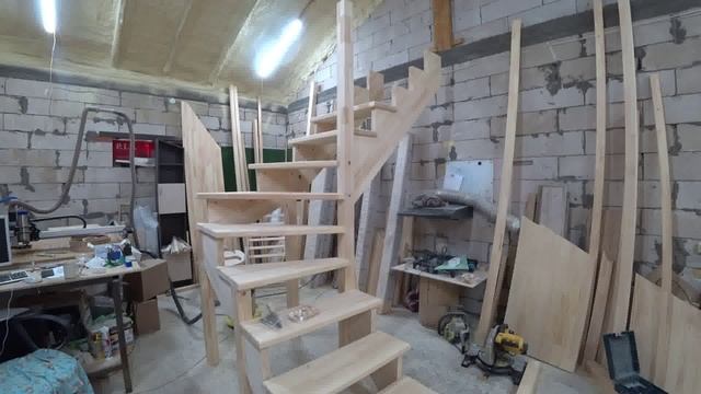 Лестница на заказ в Уфу. смотреть онлайн