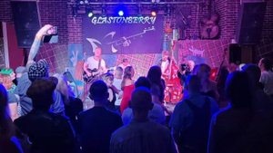 Магнетический стролл в гласстоне