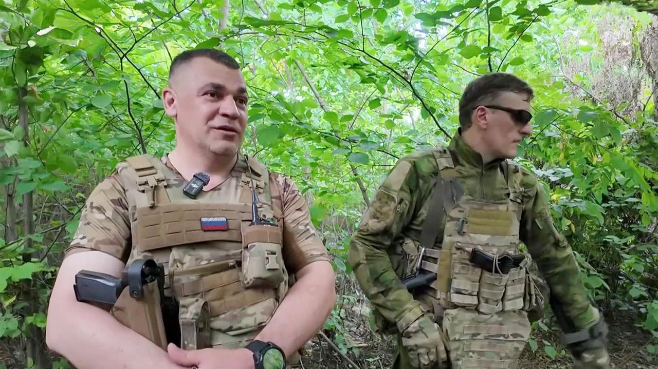 Бойцы бригады "Ветераны" расширяют полосу безопасности в приграничье