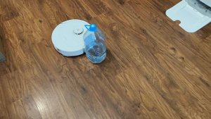 Объезд препятствий Roborock Qrevo C