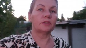 Натрудила руки. Ногами рвать сорняки не могу) Придется сделать паузу!