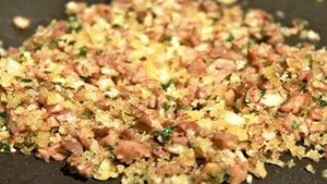 Грибы фаршированные в микроволновке