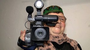 "Интим для троих или Идиот по заказу" (фарс - комедия)