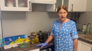 Квасим огурцы.