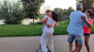 .Надо было в другую влюбиться...... 17.08.25.