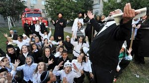 2025.\2 УКРАИНА ГОТОВИТСЯ К САМОМУ МАССОВОМУ ПАЛОМНИЧЕСТВУ ИУДЕЕВ-ХАСИДОВ В УМАНИ. Денежка и война!