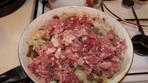 Жареное мясо с грибами