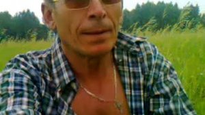 1000040824.mp4  На природе.