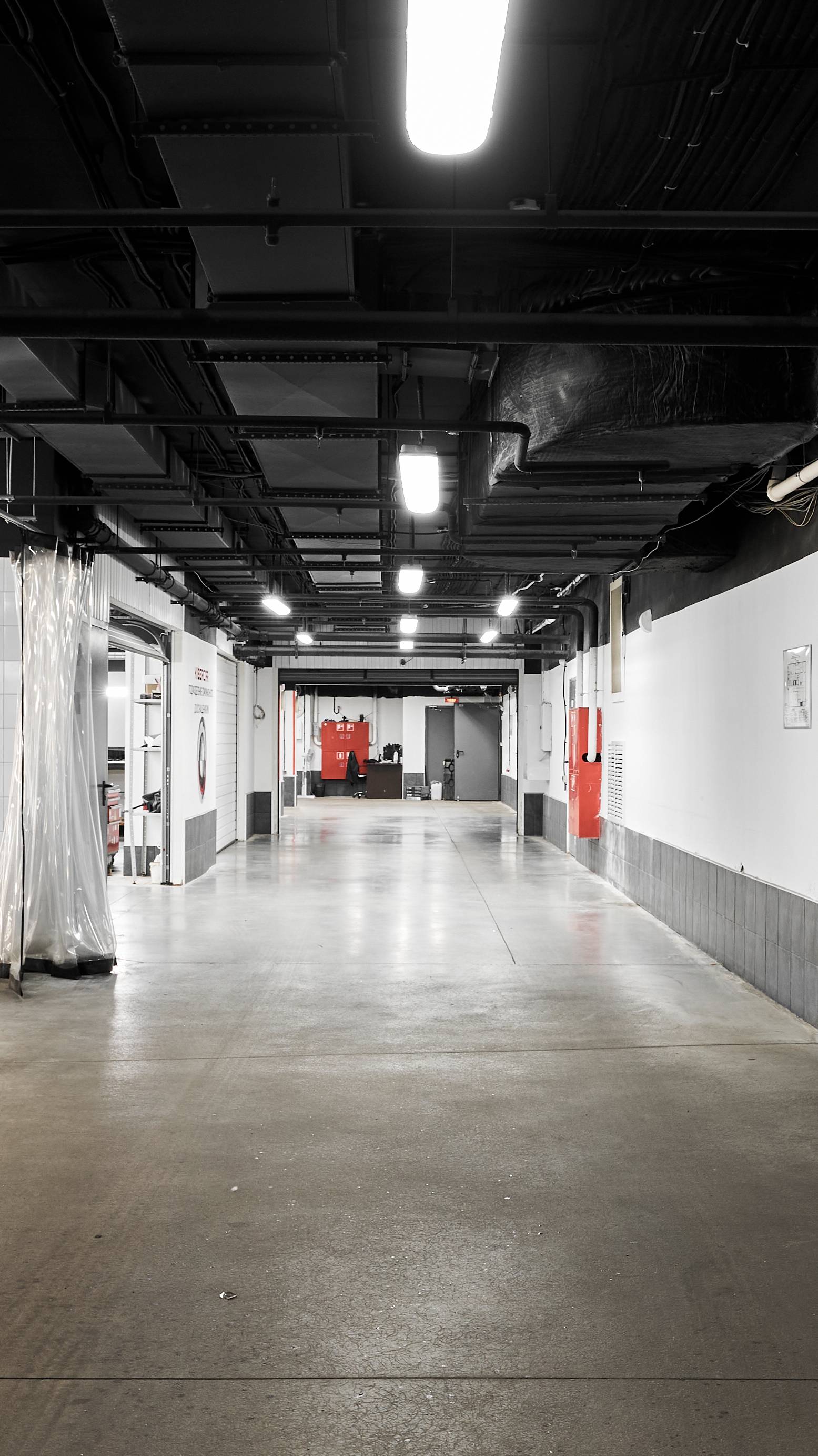 Уникальное коммерческое помещение в превосходной локации с доходностью от 8.5 млн рублей в год смотреть онлайн