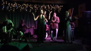 космический поэтический джем x Christina U