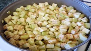 Жареные баклажаны с чесноком и зеленью