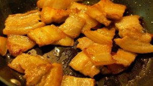 Жареное сало с луком