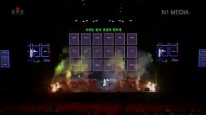 SHAMAN в Северной Корее вышел с двумя флагами - России и КНДР. Гордость за Россию?