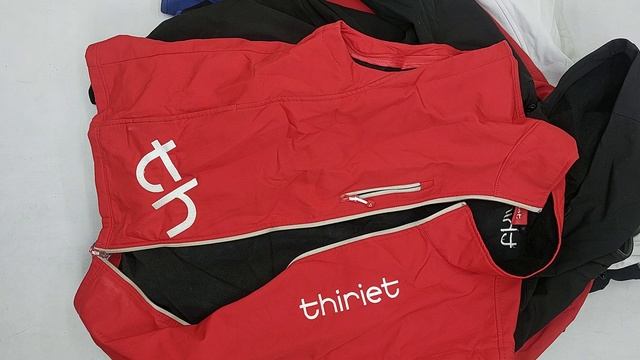Куртки ветровки спорт softshell секонд оптом 31 пак