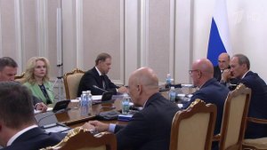 Михаил Мишустин провел совещание, посвященное подготовке к новому учебному году