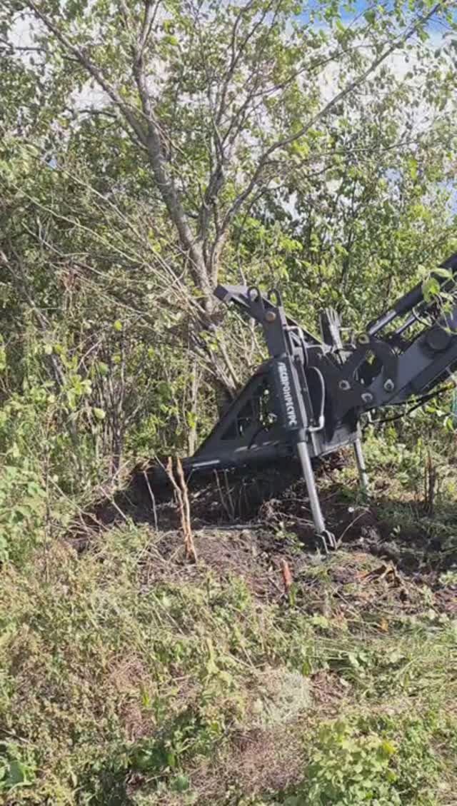 Корчеватель гидравлический КГЧ-1,2 с гидроопорами | Выкорчевка деревьев без нагрузки на трактор смотреть онлайн