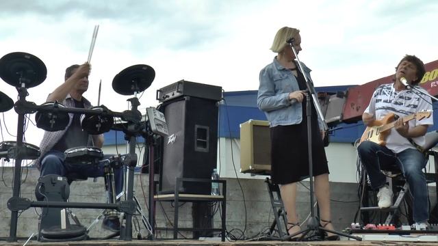 Гр. "Коктейль" - «Stumblin’ In». Сл. и муз. М.Чепмен и Н.Чинн. День г. Зарайска 09.08.2025 года. смотреть онлайн