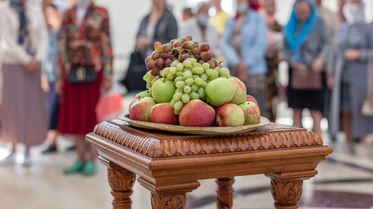 Литургия. Преображение Господа Бога и Спаса нашего Иисуса Христа. смотреть онлайн