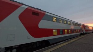 Тепловоз ТЭП70Бс-241 с пассажирским поездом 058 Йошкар-Ола - Москва