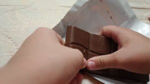 распаковка 4 шоколадов.