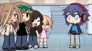 Весняночка на 🇩🇪🇺🇦🇷🇺🇮🇹