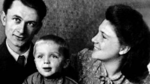 Редкие детские фото советских актеров со своими родителями. Часть 8
