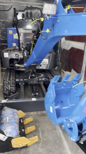 EXCAVA Rippa R10 отправляется в Нижний Новгород #экскаватор #миниэкскаватор #rippa #спецтехника смотреть онлайн