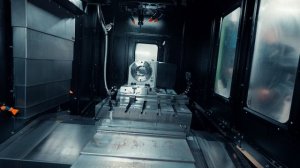 Высокоскоростной вертикально-фрезерный обрабатывающий центр PRIMINER VF1100