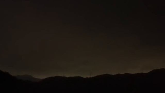 Авто палатка на крыше автомобиля отдых и туризм на природе одиночный кемпинг смотреть онлайн