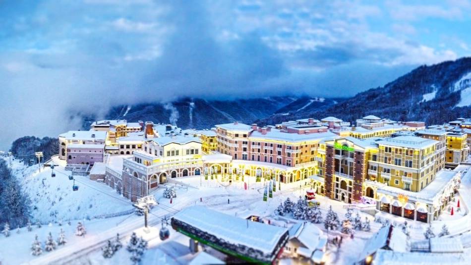 Горки Город 960, Красная Поляна, Сочи. смотреть онлайн