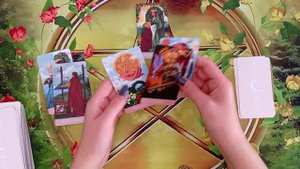 Что происходит у вас за спиной? 🤫💗💎