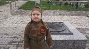 Асланбек Пагиев «Здравствуй мама, возвратились мы не все», читает  Цуцаева А.